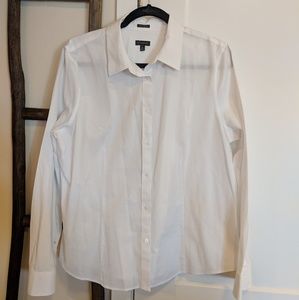 Talbots Tops - Women's button down blouse Talbots Tops - Women's button down blouse